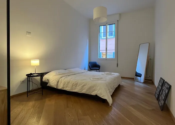 Porta Nova, Bologna By Short Holidays